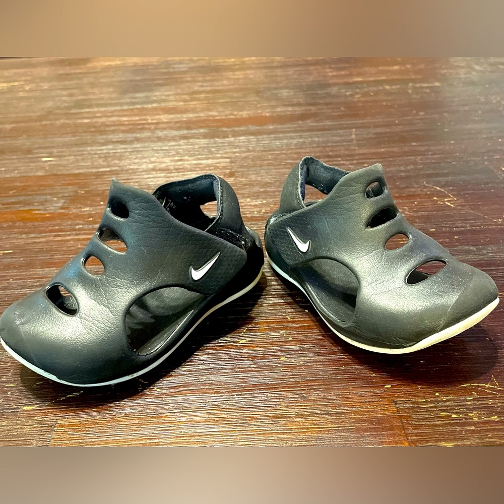 Nike sandals